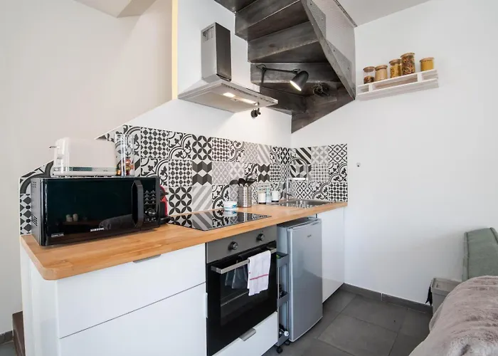 Guest house Comfort And Modernity In A Townhouse